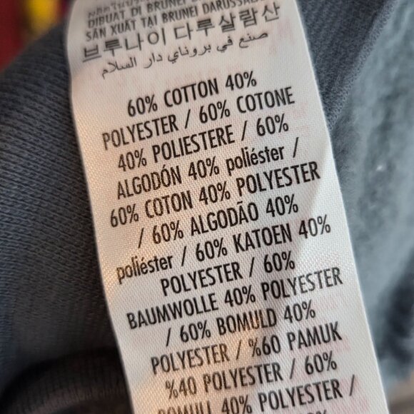 Disney Union Jack Minnie Mouse  Hoodie Sweatshirt U.K. Pavilion Women's Size M - Picture 7 of 7